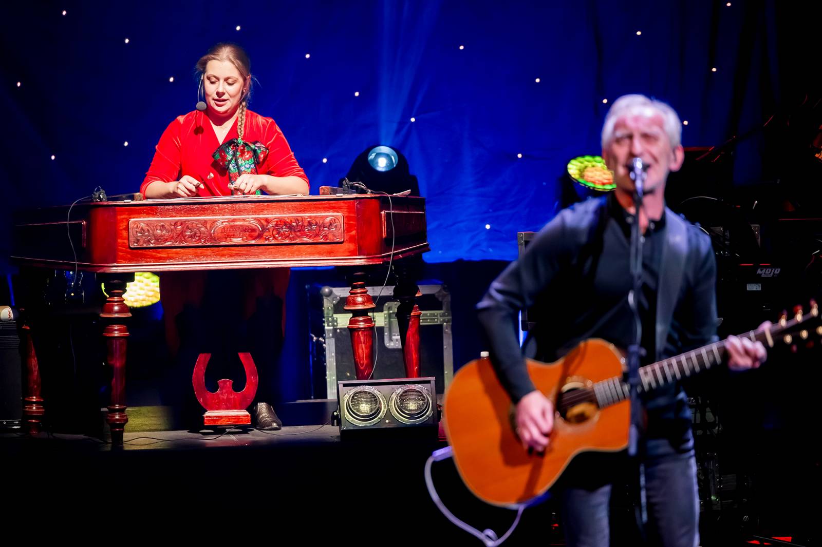 Čechomor pokřtil v Hybernii nové album, koncert obohatil o cimbálový doprovod