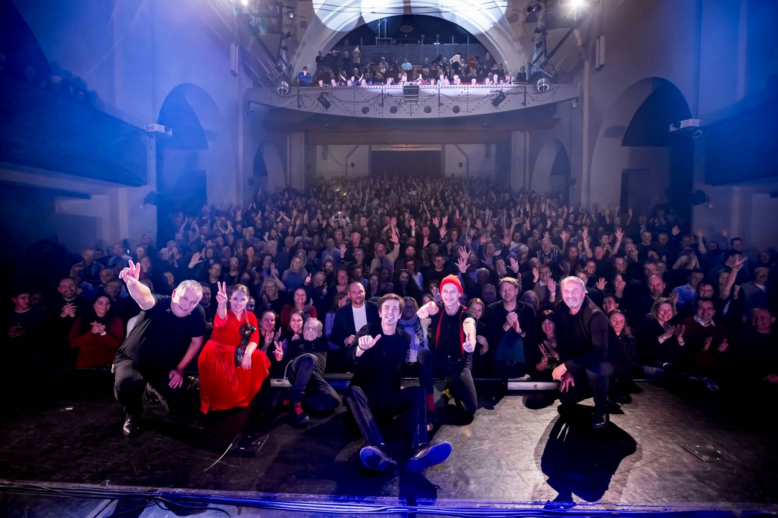 Čechomor pokřtil v Hybernii nové album, koncert obohatil o cimbálový doprovod