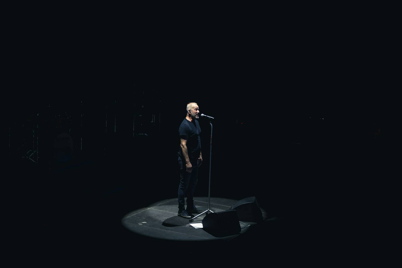 David Koller v Praze navodil vánoční atmosféru, do Fora Karlín si pozval Bena Cristovao a Lenku Dusilovou