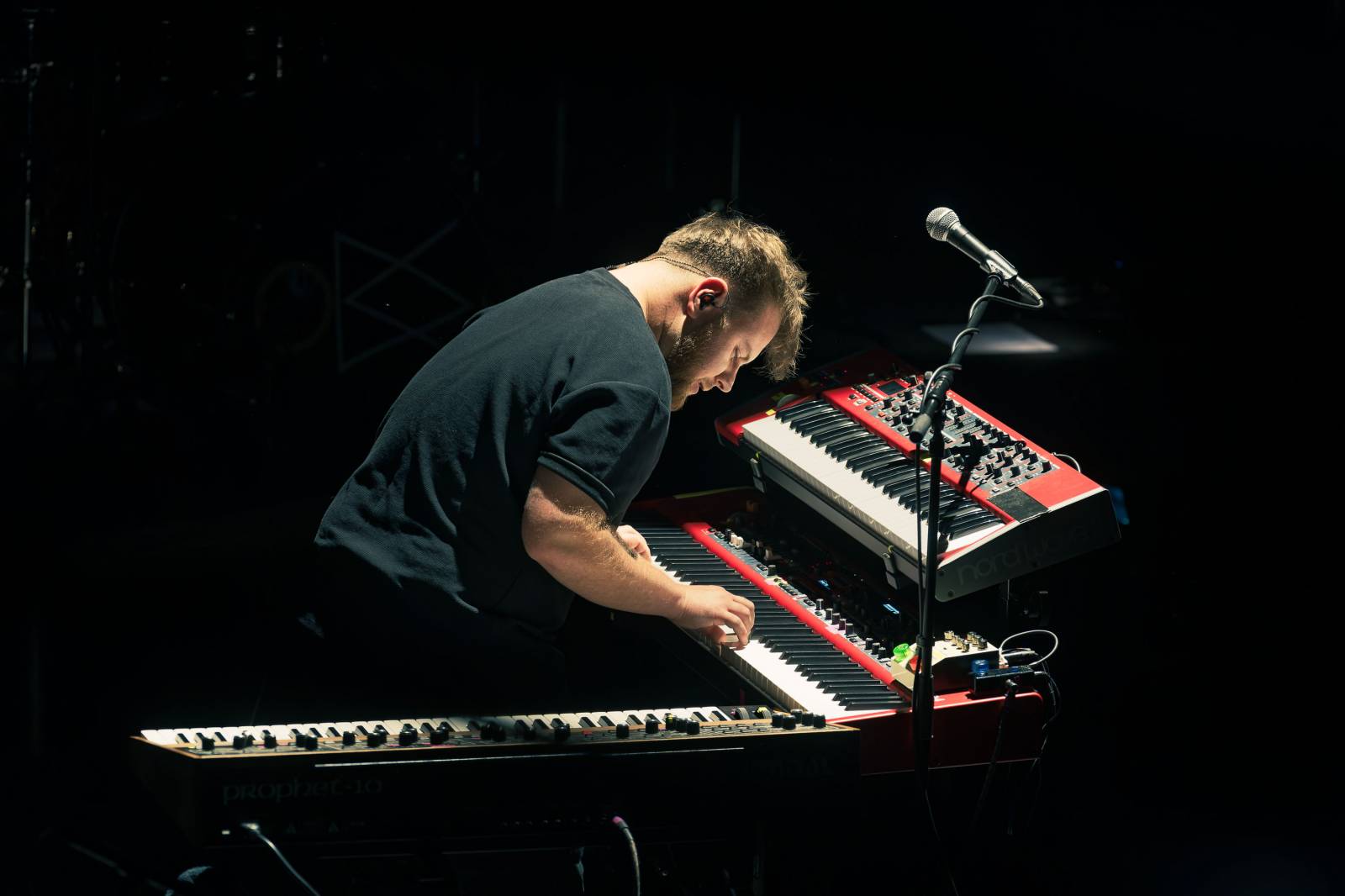 David Koller v Praze navodil vánoční atmosféru, do Fora Karlín si pozval Bena Cristovao a Lenku Dusilovou