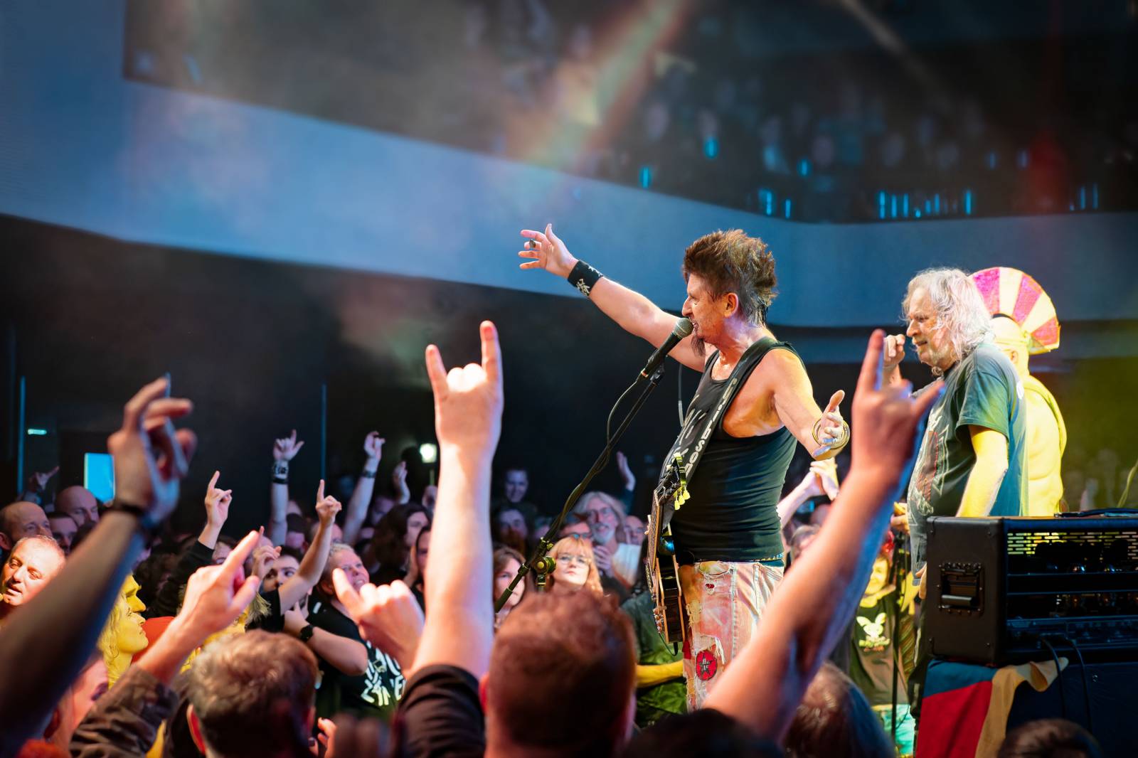 Visací zámek odehrál v Lucerna Music Baru poslední koncert letošního roku, oslavil jím 42 let na scéně