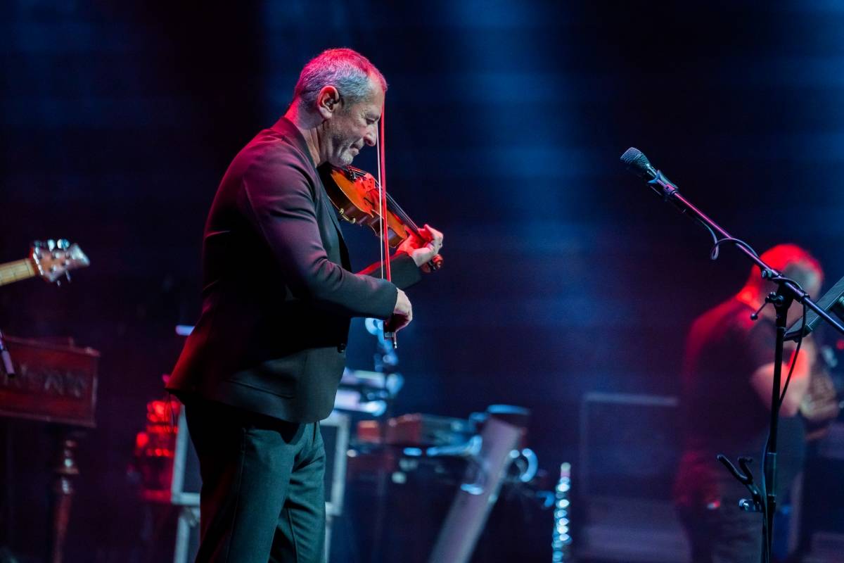 Čechomor zavítal s vánočním turné do Brna, doprovodila ho cimbalistka Anna Jagošová
