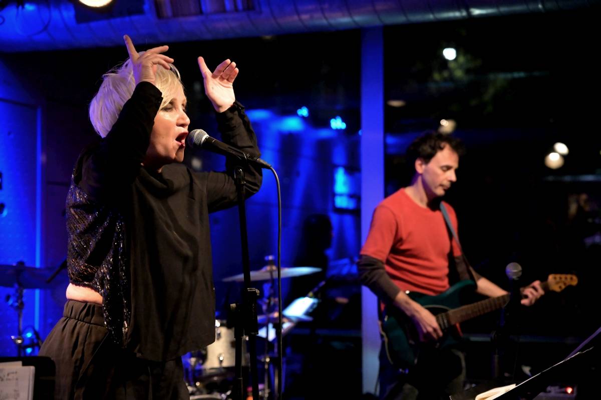 Jazz Dock ovládla skvělá Bára Basiková se svým Basic Bandem