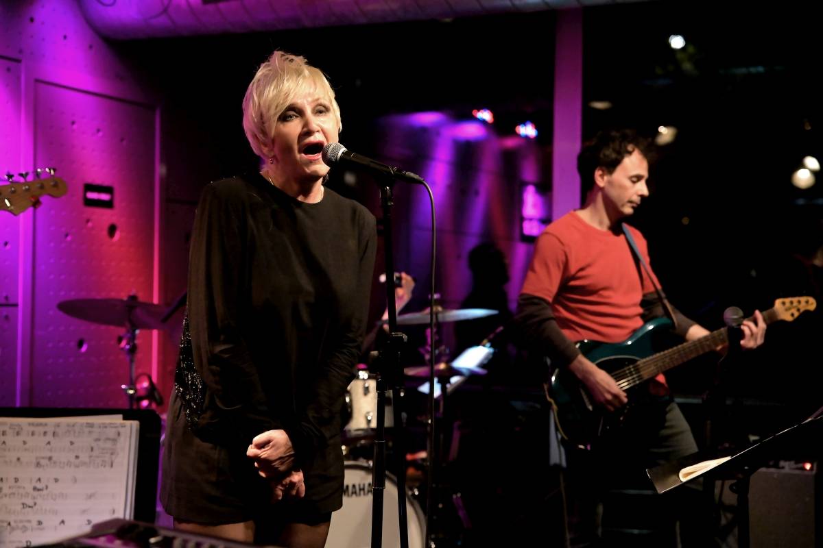 Jazz Dock ovládla skvělá Bára Basiková se svým Basic Bandem