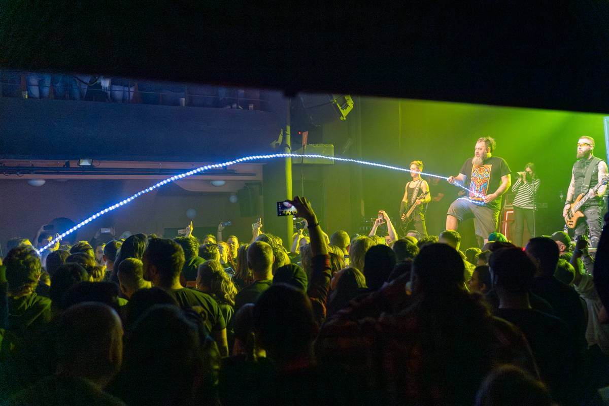 Cocotte Minute se loučí s turné k albu Best Off Kha, do Paláce Akropolis si pozvali Vojtaana a Thoma Frödeho