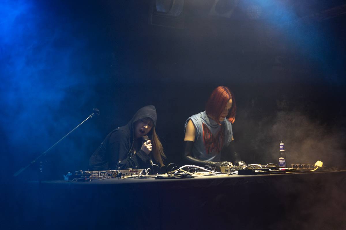 Capital X a Wolfgrief rozjeli v Bike Jesus elektrizující show