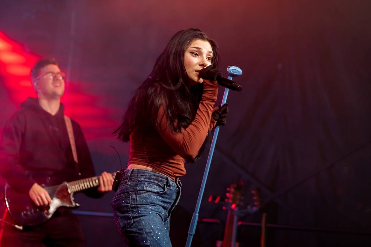 Pam Rabbit rozzářila svými písněmi a humornými hláškami brněnské vánoční trhy