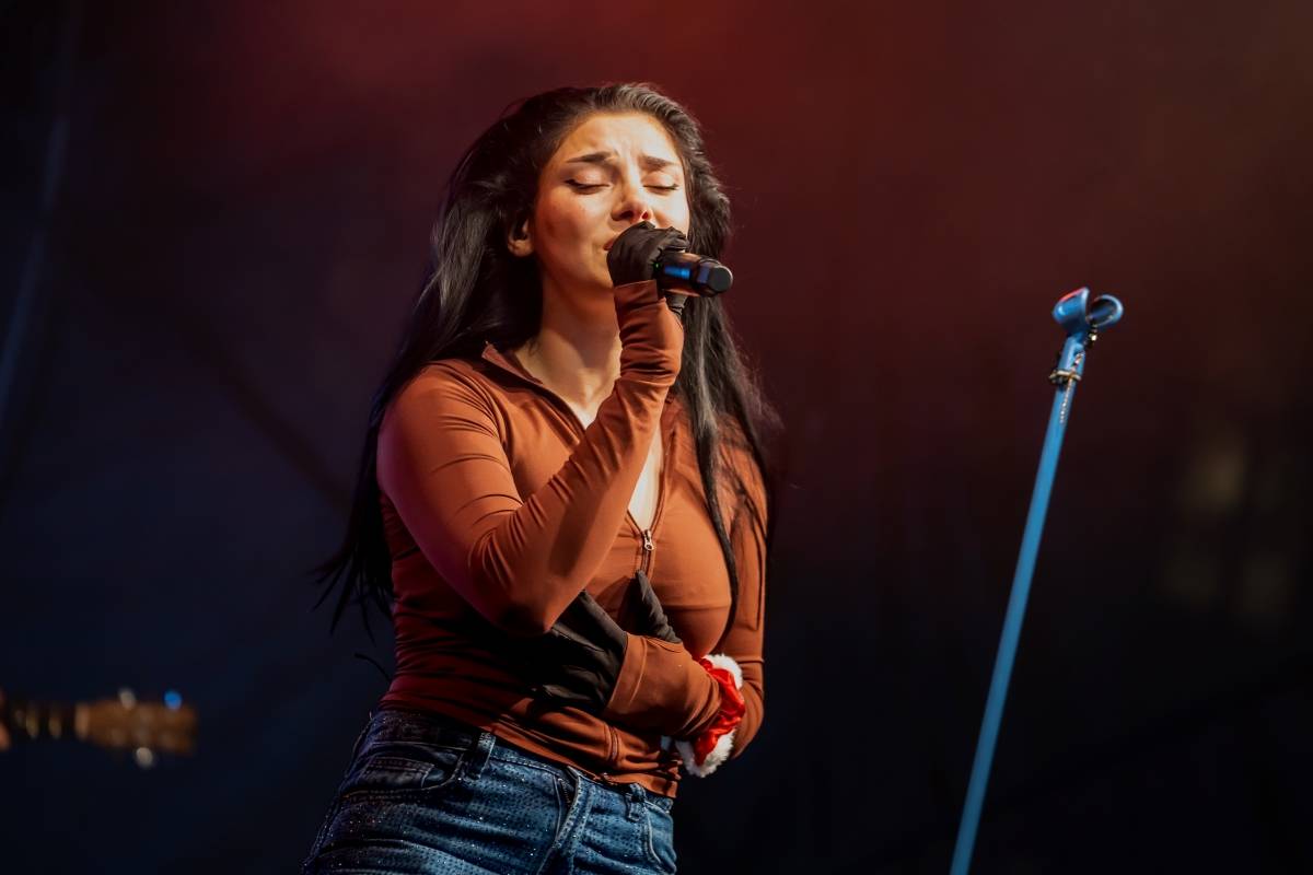 Pam Rabbit rozzářila svými písněmi a humornými hláškami brněnské vánoční trhy