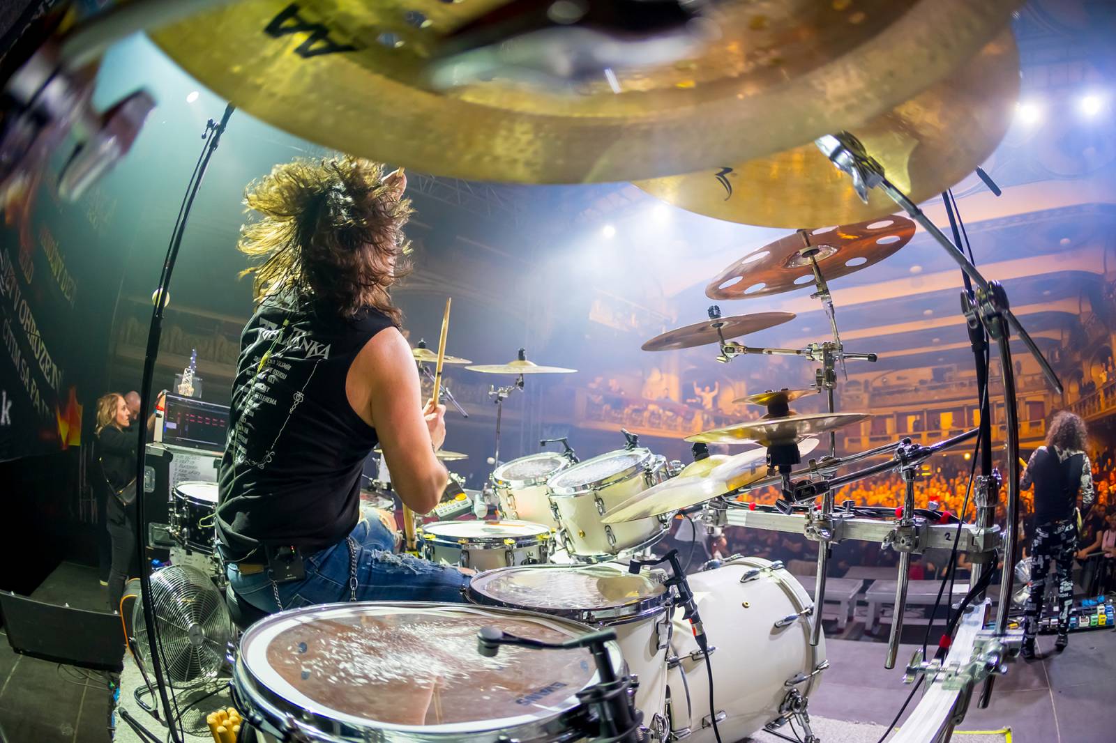 Vánoce po Slovensku. Tublatanka a Peter Nagy rozezpívali svými hity pražskou Lucernu