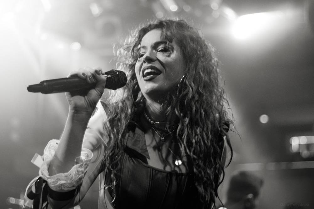 MYDY měli v Lucerna Music Baru energie na rozdávání, roztančili celý klub