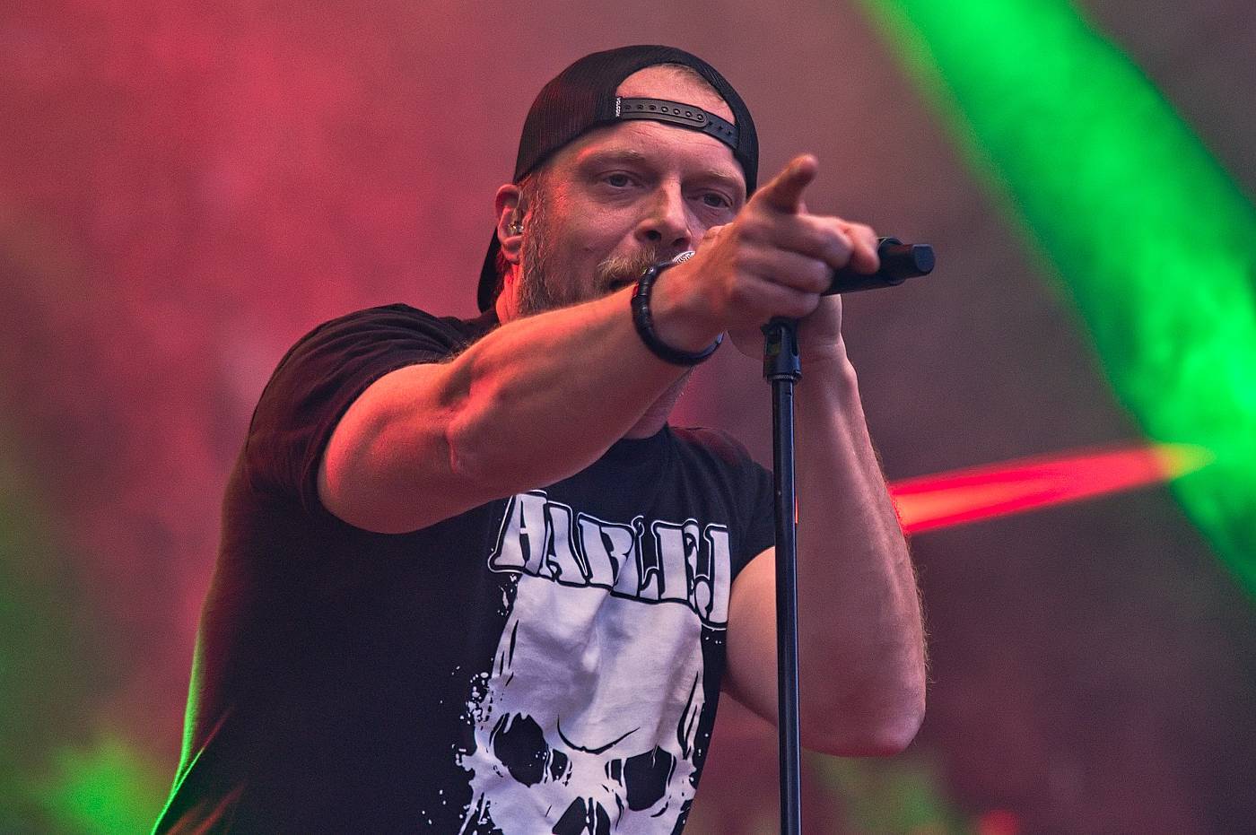 Rok 2024 objektivem fotografů | Martin Hanáček zachytil Metalfest, Pekelný ostrov i koncerty Tří sester, Visacího zámku či The Fialky