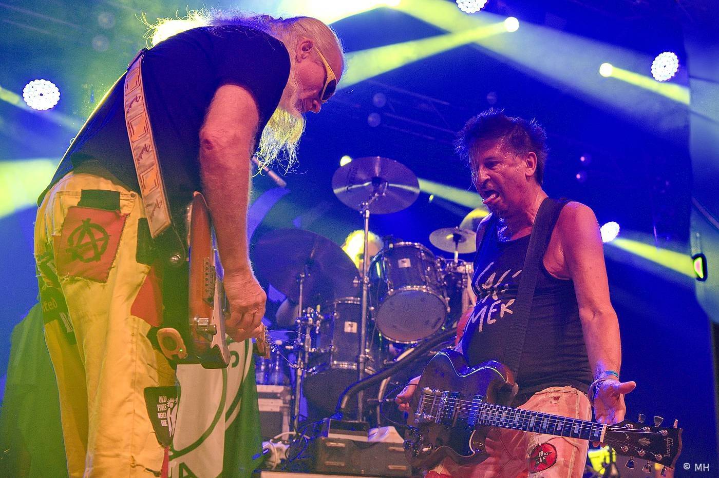 Rok 2024 objektivem fotografů | Martin Hanáček zachytil Metalfest, Pekelný ostrov i koncerty Tří sester, Visacího zámku či The Fialky