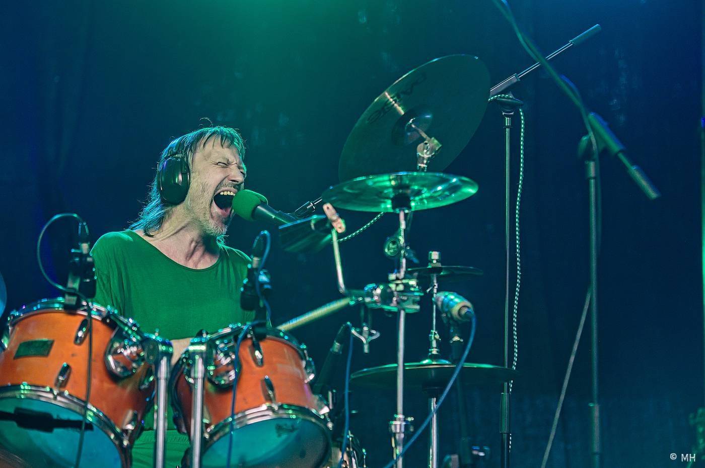 Rok 2024 objektivem fotografů | Martin Hanáček zachytil Metalfest, Pekelný ostrov i koncerty Tří sester, Visacího zámku či The Fialky