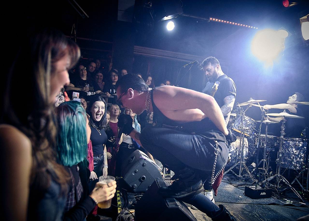 Rok 2024 objektivem fotografů | Vojta Chludil fotil Trentemøller, Agnostic Front, Dirty Loops i Cocotte Minute