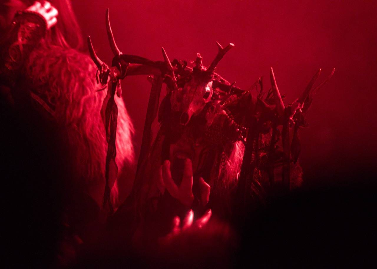 Rok 2024 objektivem fotografů | Vojta Chludil fotil Trentemøller, Agnostic Front, Dirty Loops i Cocotte Minute