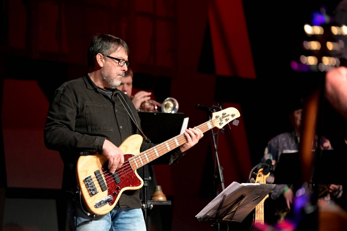 Michal Prokop zpříjemnil vyprodanému Foru Karlín svými písněmi předvánoční čas