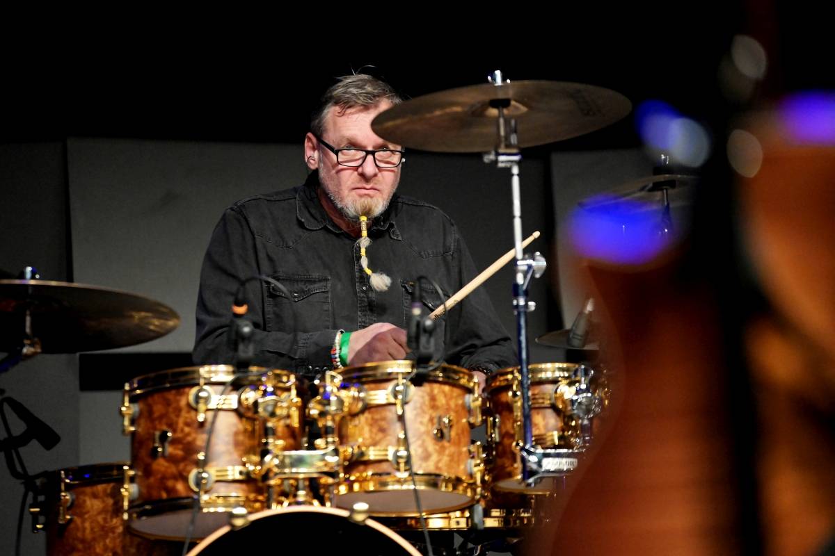 Michal Prokop zpříjemnil vyprodanému Foru Karlín svými písněmi předvánoční čas