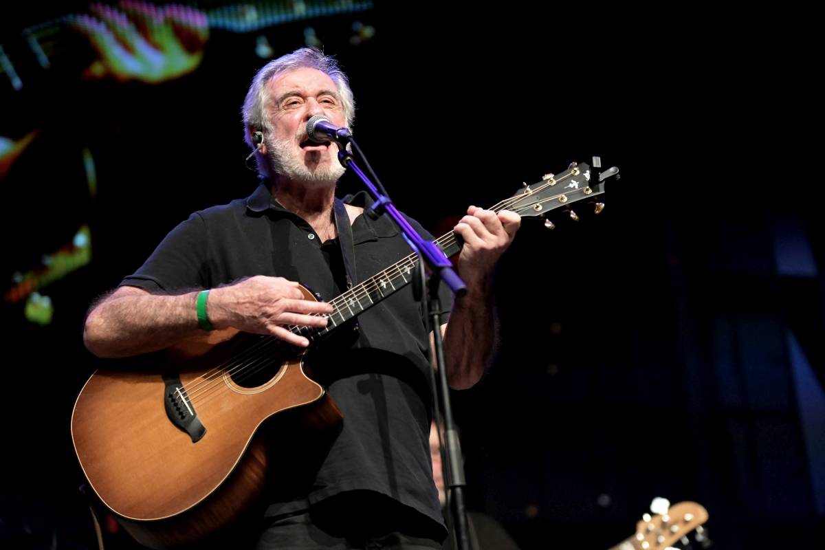 Michal Prokop zpříjemnil vyprodanému Foru Karlín svými písněmi předvánoční čas