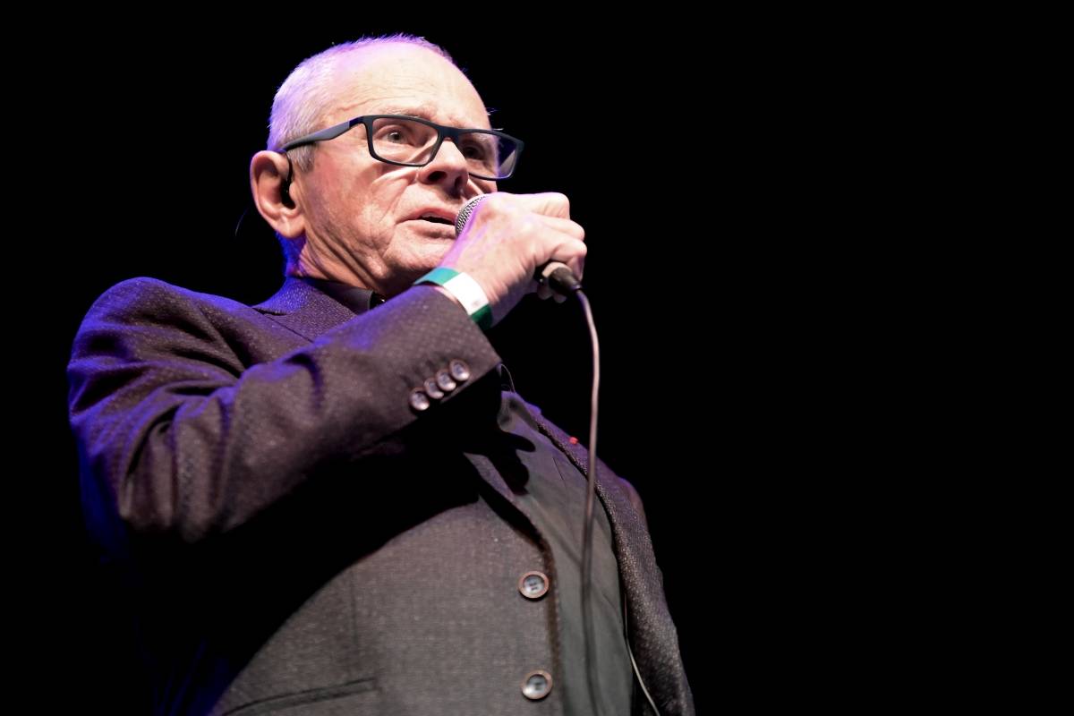 Michal Prokop zpříjemnil vyprodanému Foru Karlín svými písněmi předvánoční čas