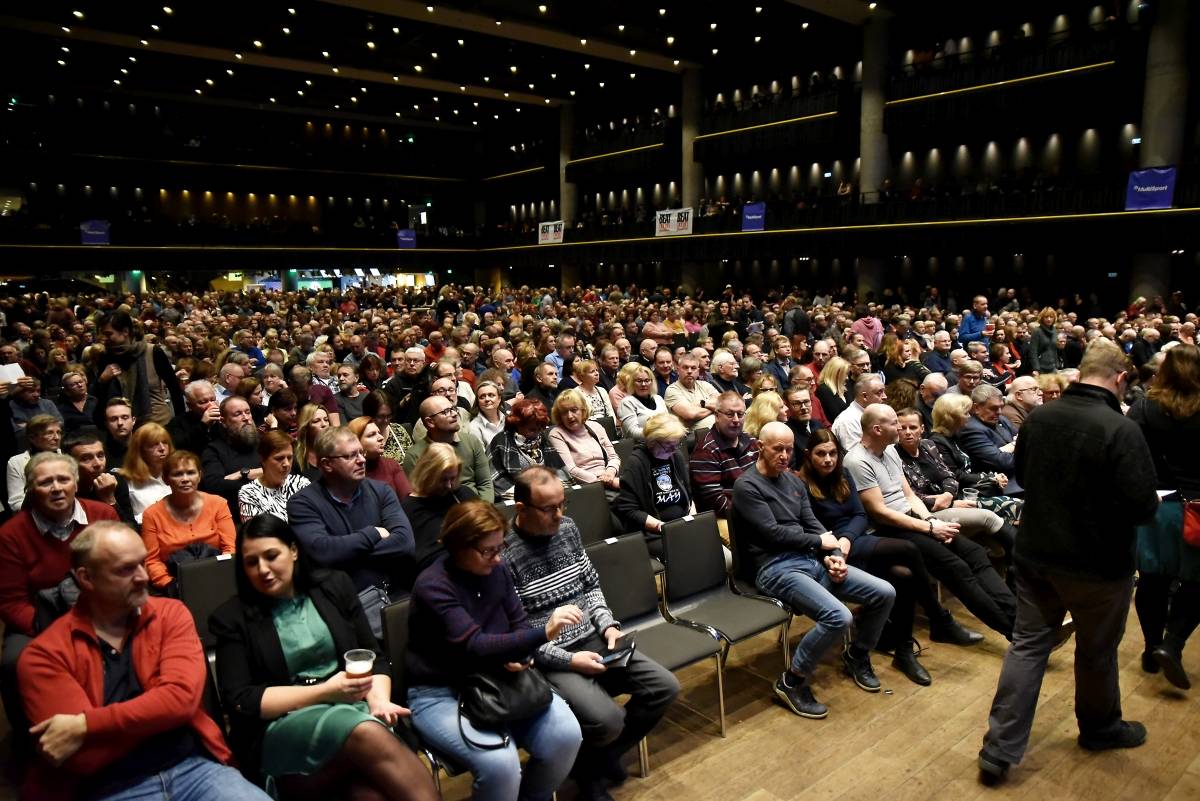 Michal Prokop zpříjemnil vyprodanému Foru Karlín svými písněmi předvánoční čas