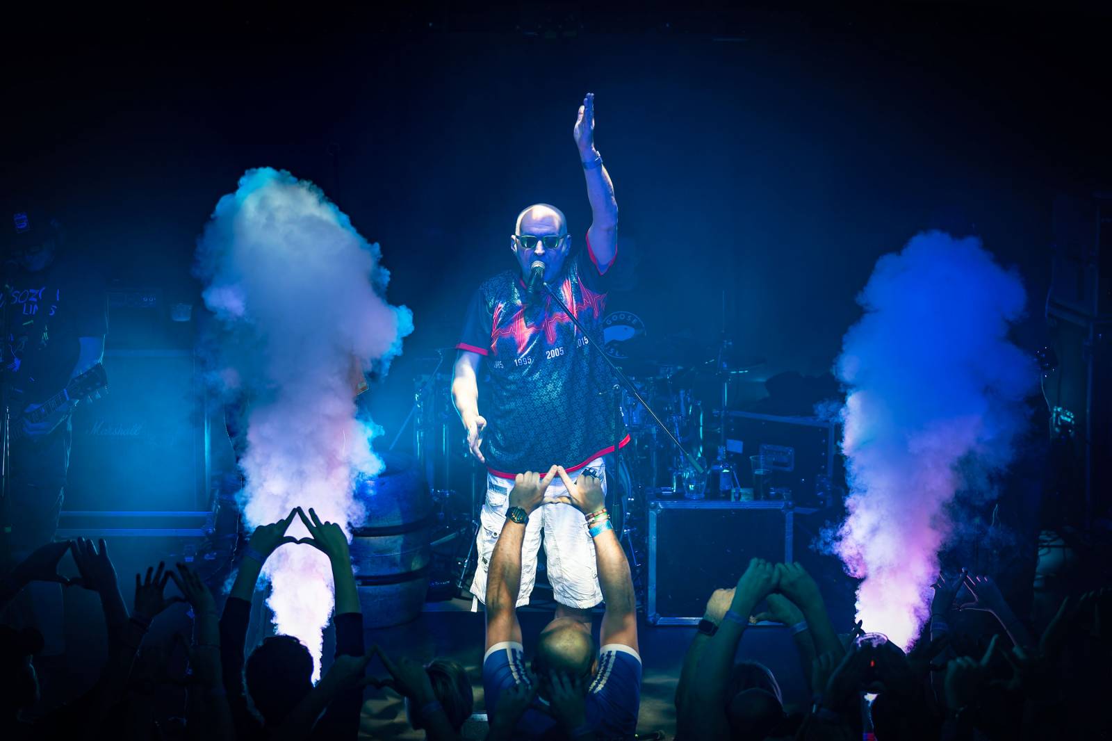 Tři sestry slavily Vánoce opět s Průšou, koncert v OX Clubu byl plný hitů, humoru a pozitivní energie