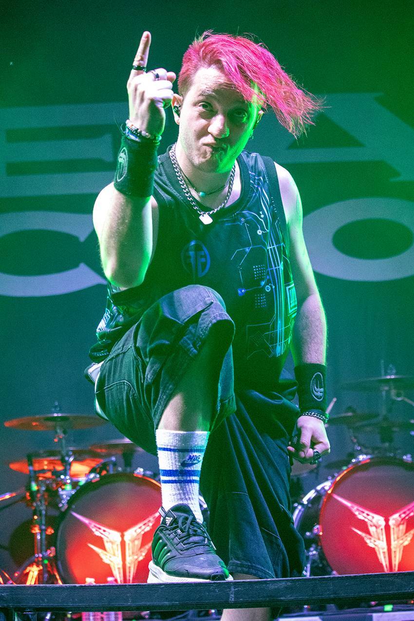 Rok 2024 objektivem fotografů | Nejtemnější vystoupení, nejkrásnější maska i nejlepší festivalový ohoz podle Lindy Míkové