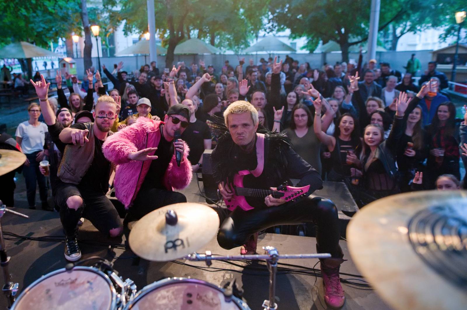 Rok 2024 objektivem fotografů | Koblížc!, Mikolas Josef, Mig 21, Monkey Business a další pohledem Šárky Preslové