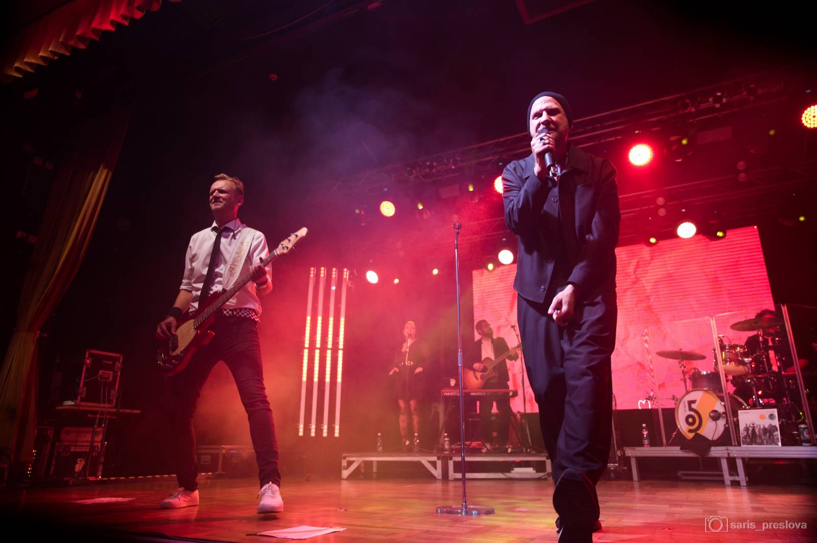 Rok 2024 objektivem fotografů | Koblížc!, Mikolas Josef, Mig 21, Monkey Business a další pohledem Šárky Preslové