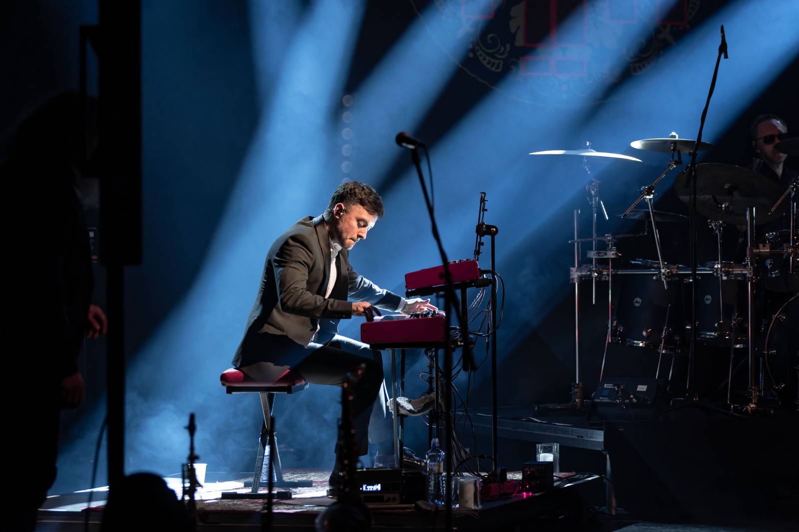 Richard Müller vyprodal pražskou Hybernii, koncert odehrál vsedě