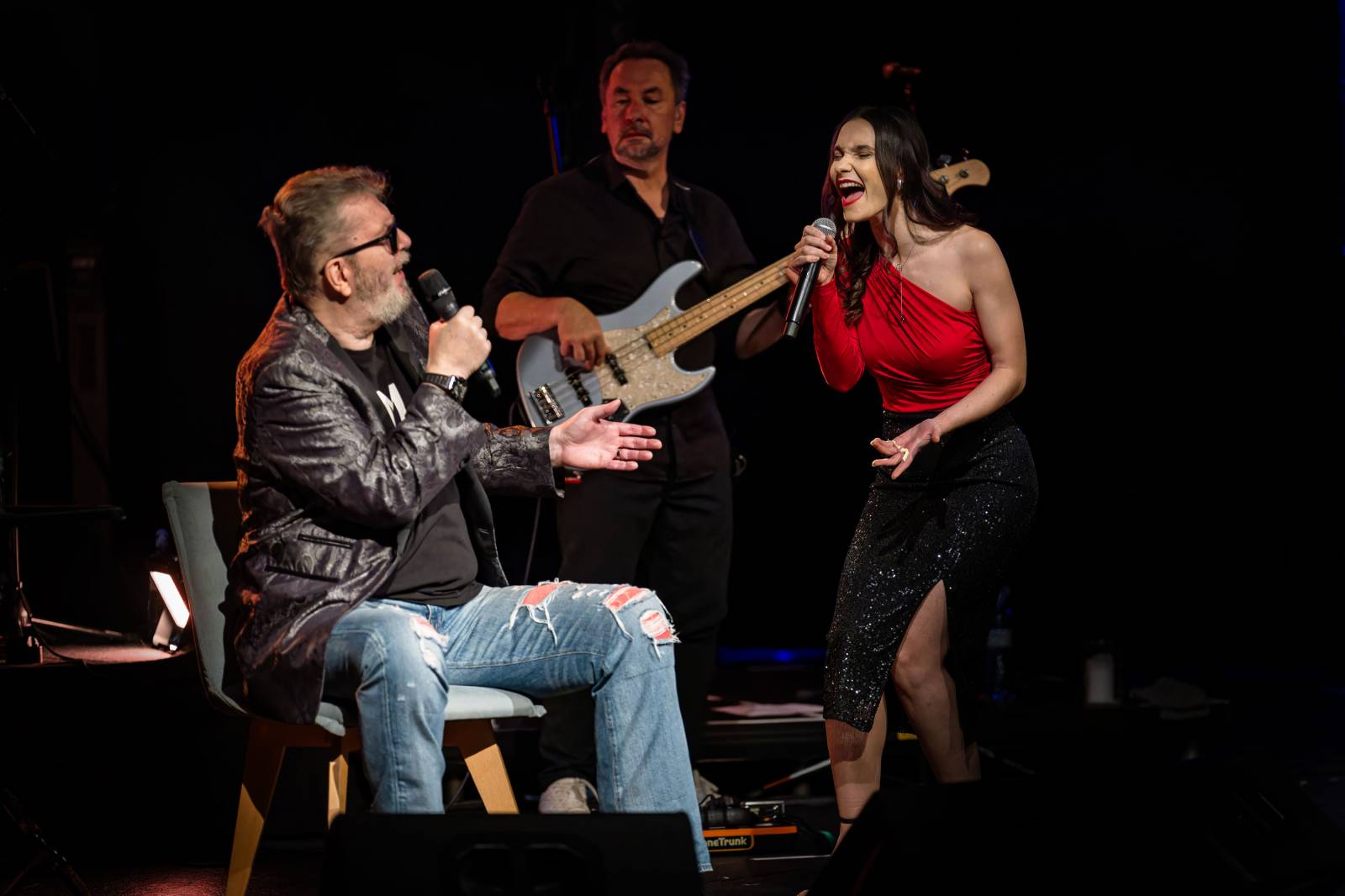 Richard Müller vyprodal pražskou Hybernii, koncert odehrál vsedě