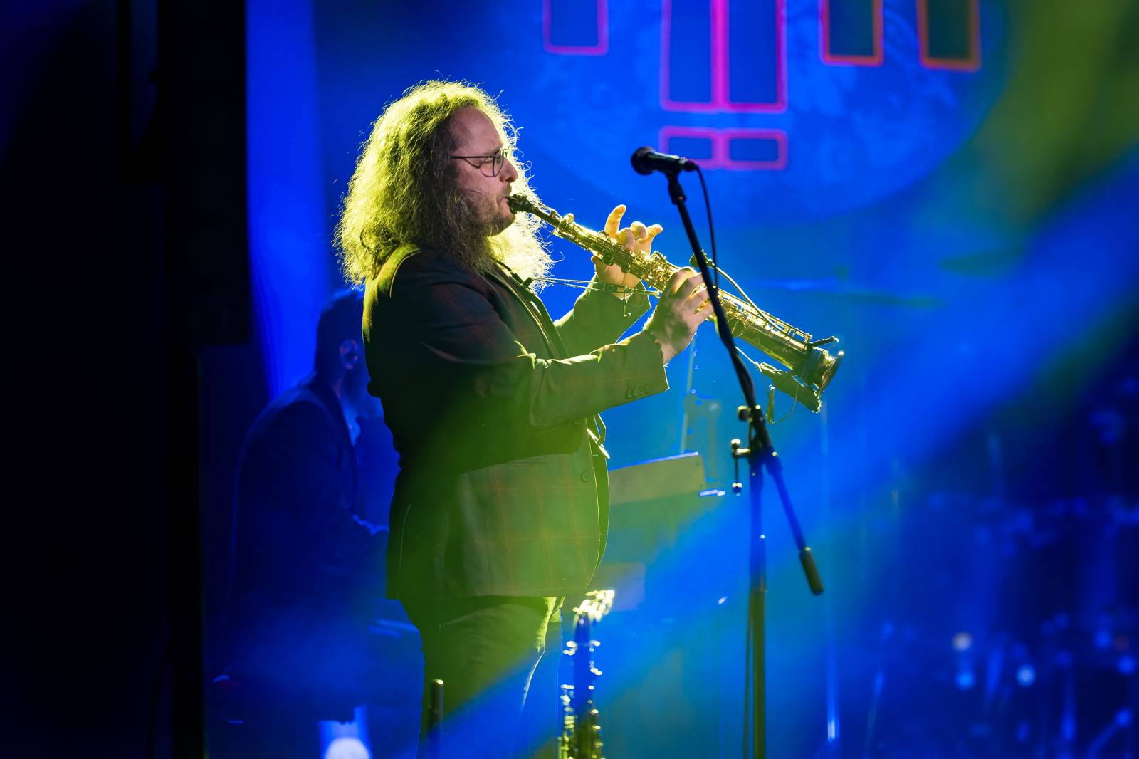 Richard Müller vyprodal pražskou Hybernii, koncert odehrál vsedě