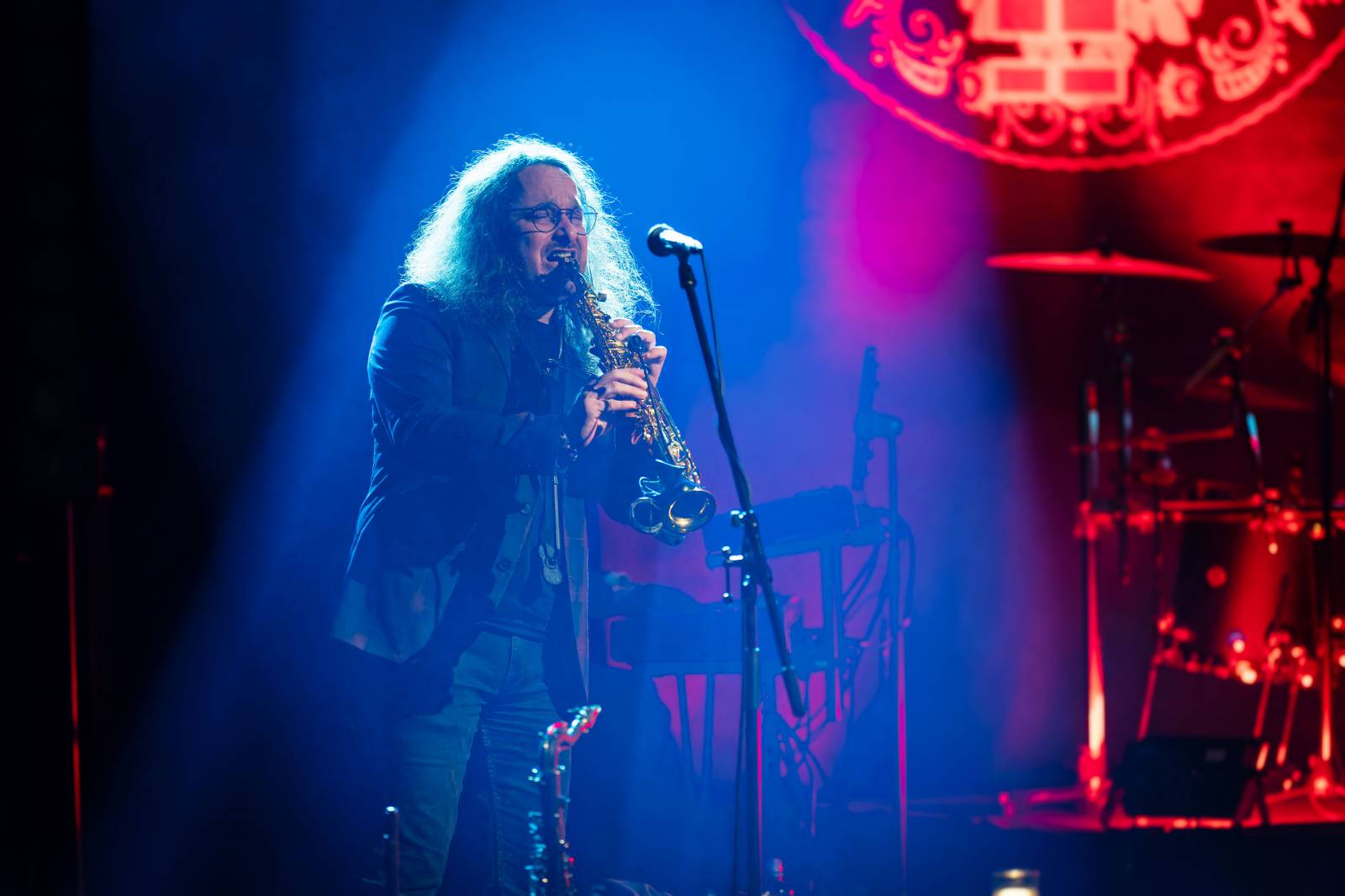 Richard Müller vyprodal pražskou Hybernii, koncert odehrál vsedě