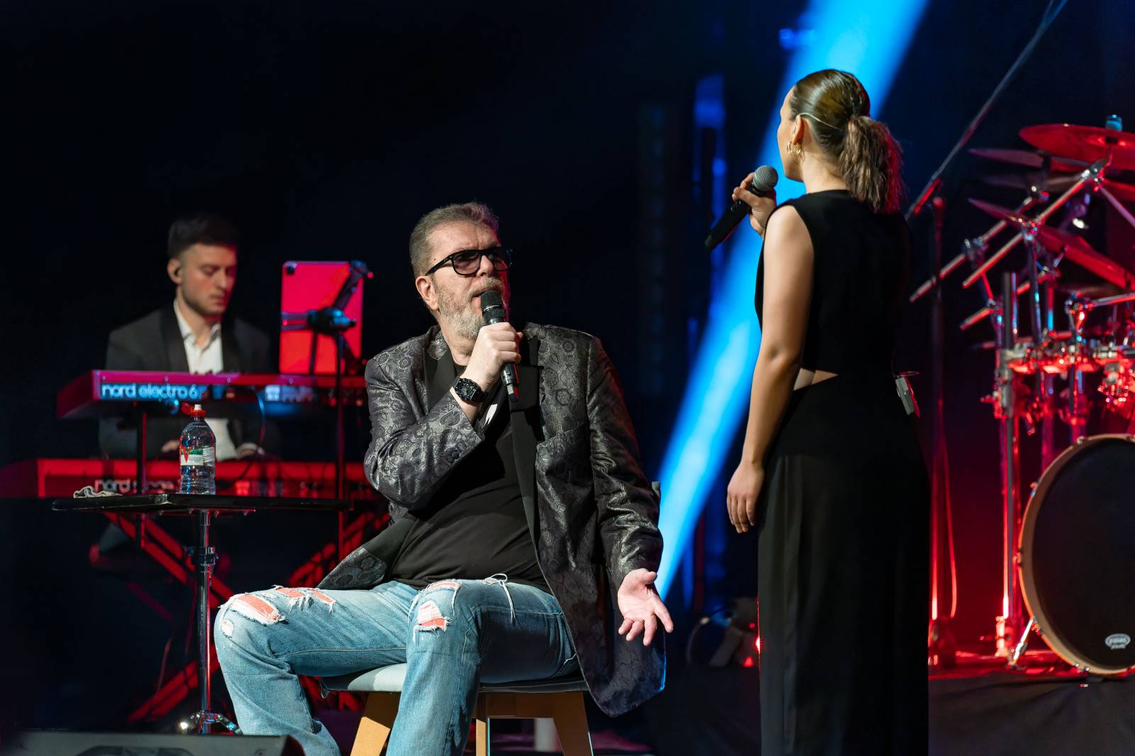 Richard Müller vyprodal pražskou Hybernii, koncert odehrál vsedě