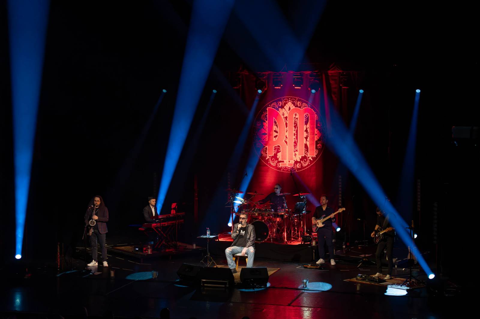 Richard Müller vyprodal pražskou Hybernii, koncert odehrál vsedě