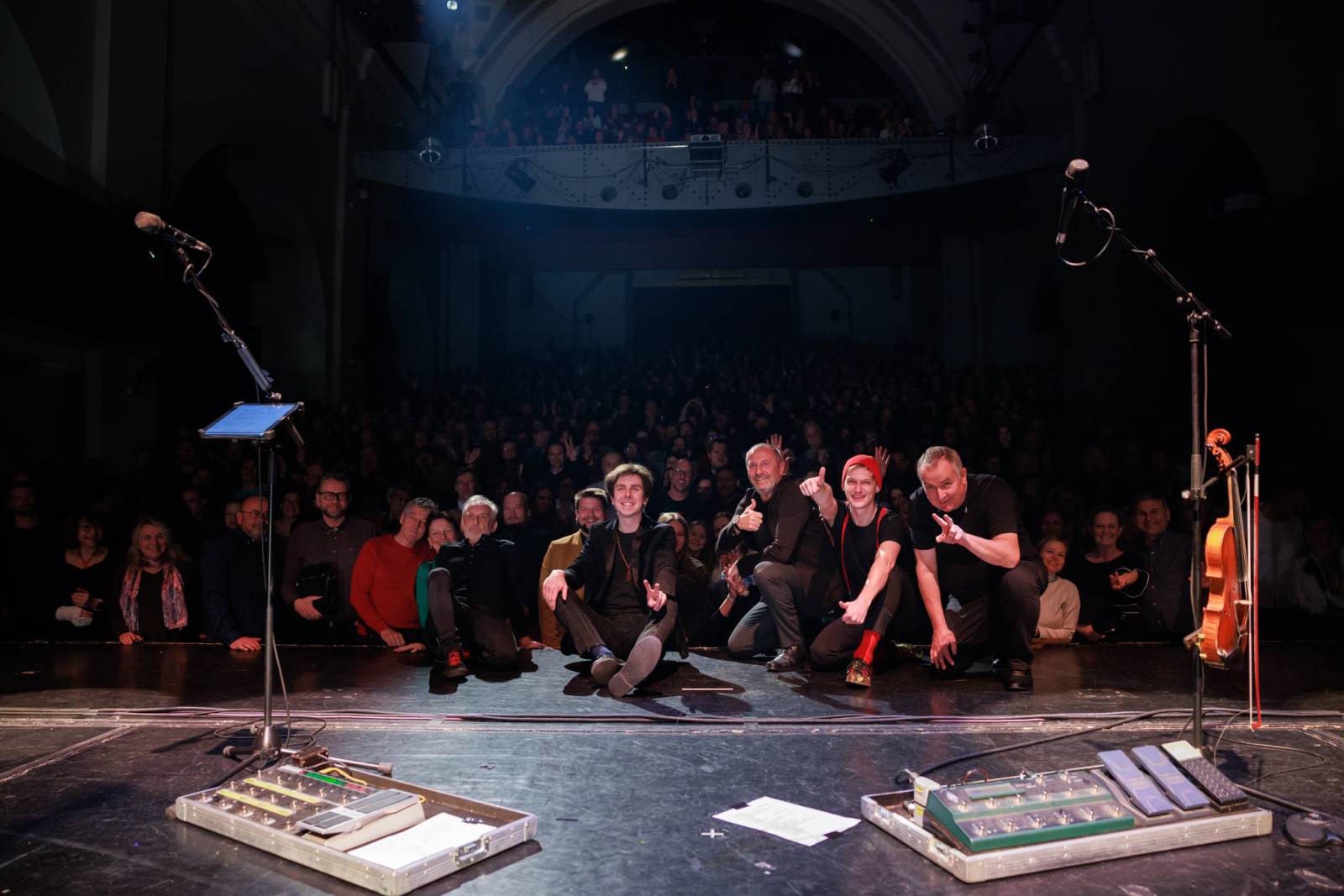 Čechomor pozval fanoušky do Hybernie, přivítal s nimi nový rok