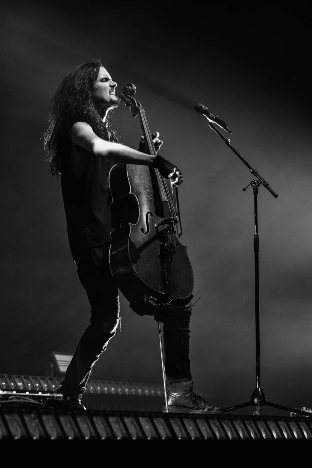 Rok 2024 objektivem fotografů | Hektická sezóna Jana Urbánka. Fotil Apocalypticu, The Black Eyed Peas i Depeche Mode