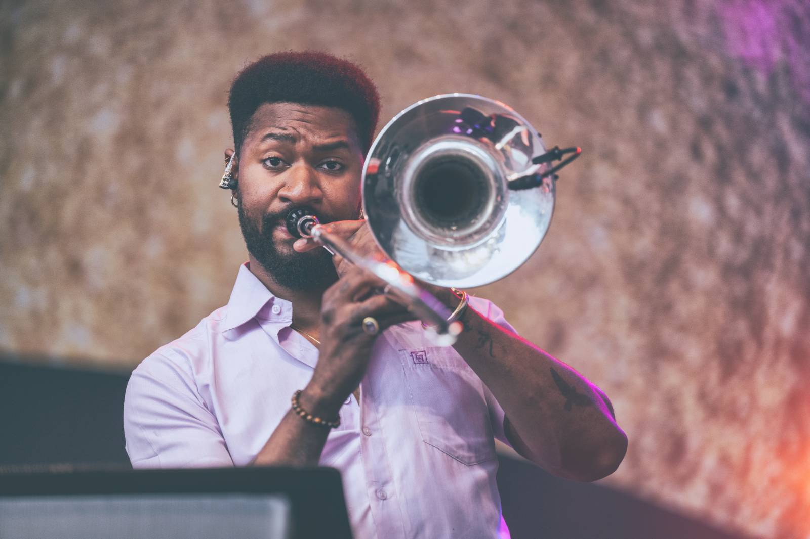 Rok 2024 objektivem fotografů | Hektická sezóna Jana Urbánka. Fotil Apocalypticu, The Black Eyed Peas i Depeche Mode