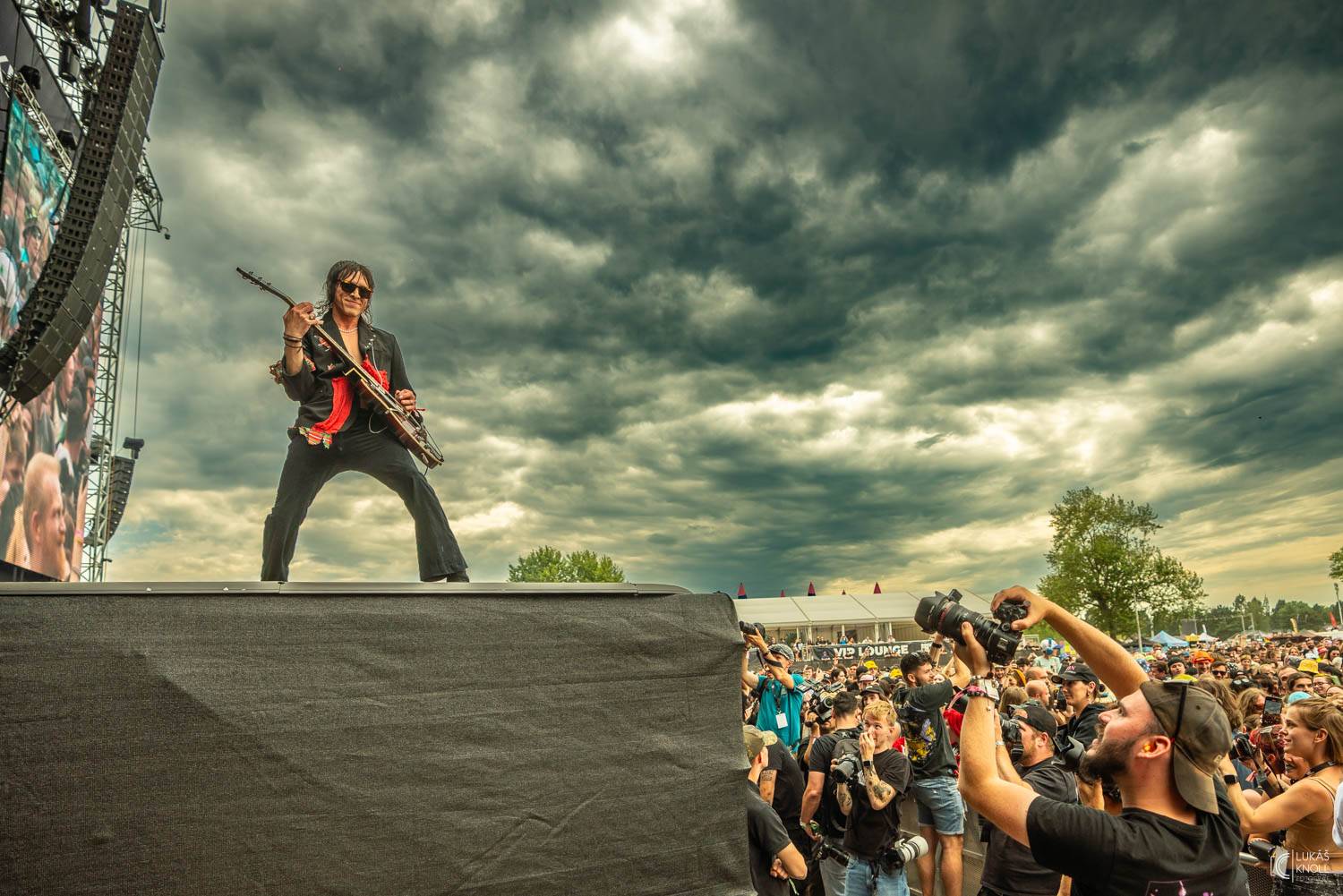 Rok 2024 objektivem fotografů | Lukáš Knoll vzpomíná na koncerty Rammstein, The Prodigy, Yungbluda nebo Bring Me The Horizon