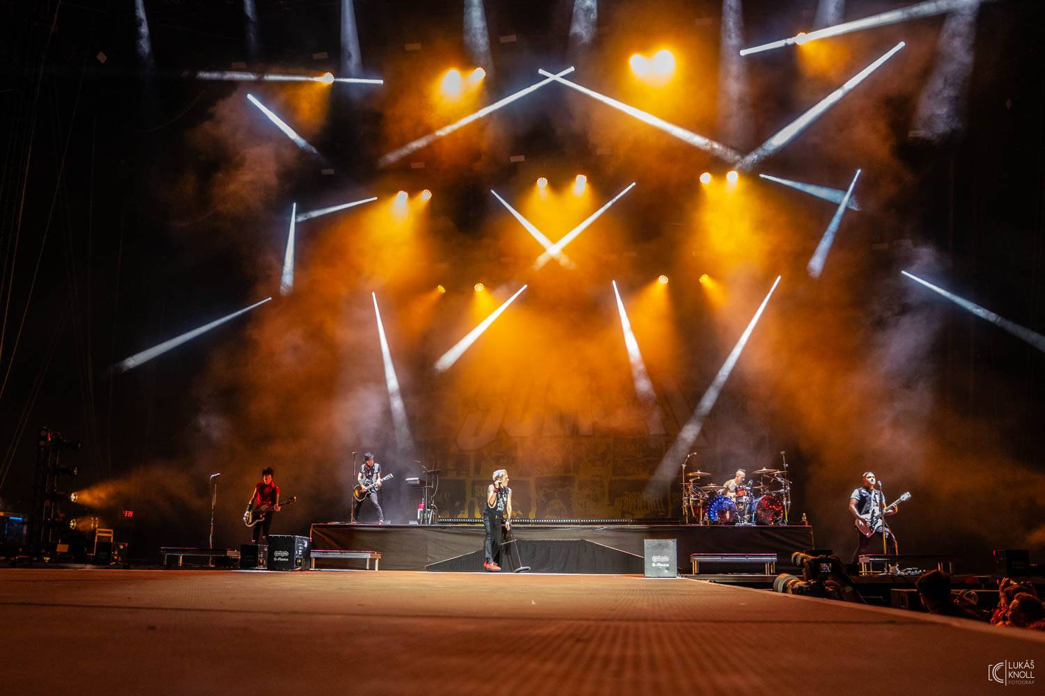 Rok 2024 objektivem fotografů | Lukáš Knoll vzpomíná na koncerty Rammstein, The Prodigy, Yungbluda nebo Bring Me The Horizon