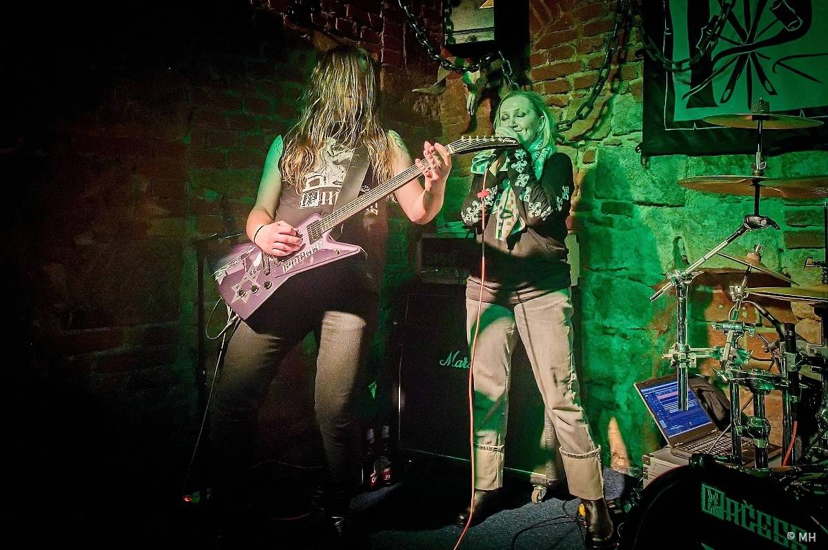 Pačess a Bára Basiková představili v Plzni společnou desku Katechismus 