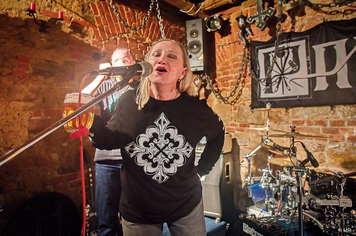 Pačess a Bára Basiková představili v Plzni společnou desku Katechismus 