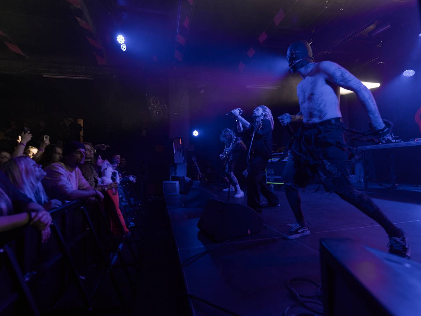 Redzed a Acid Row vzdali v MeetFactory hold Black Sabbath