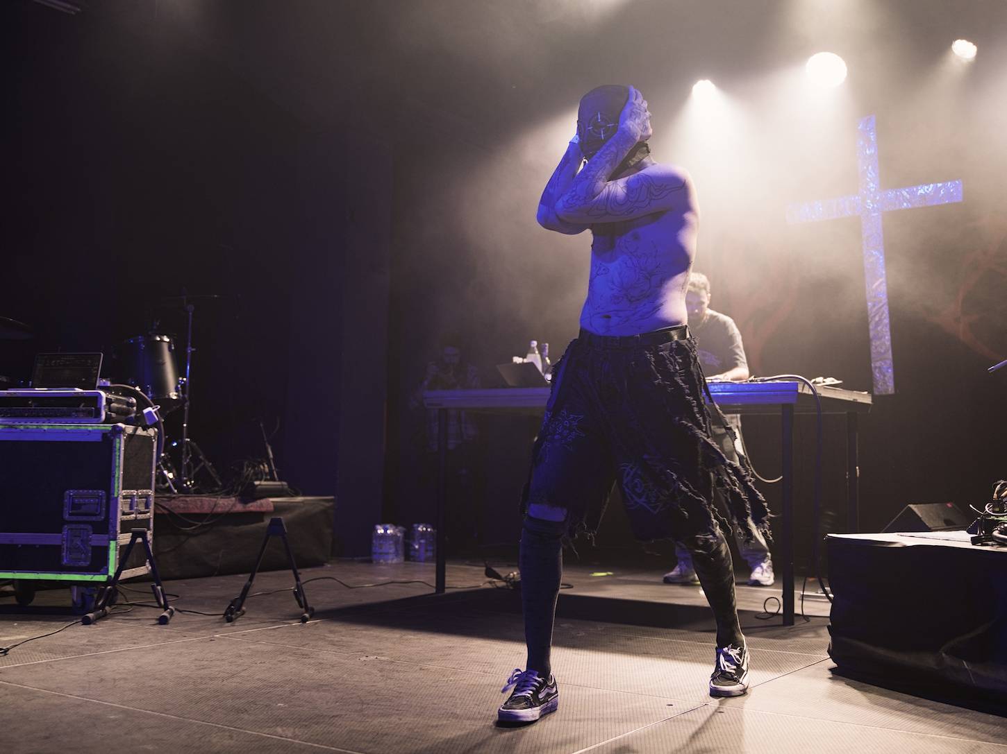 Redzed a Acid Row vzdali v MeetFactory hold Black Sabbath