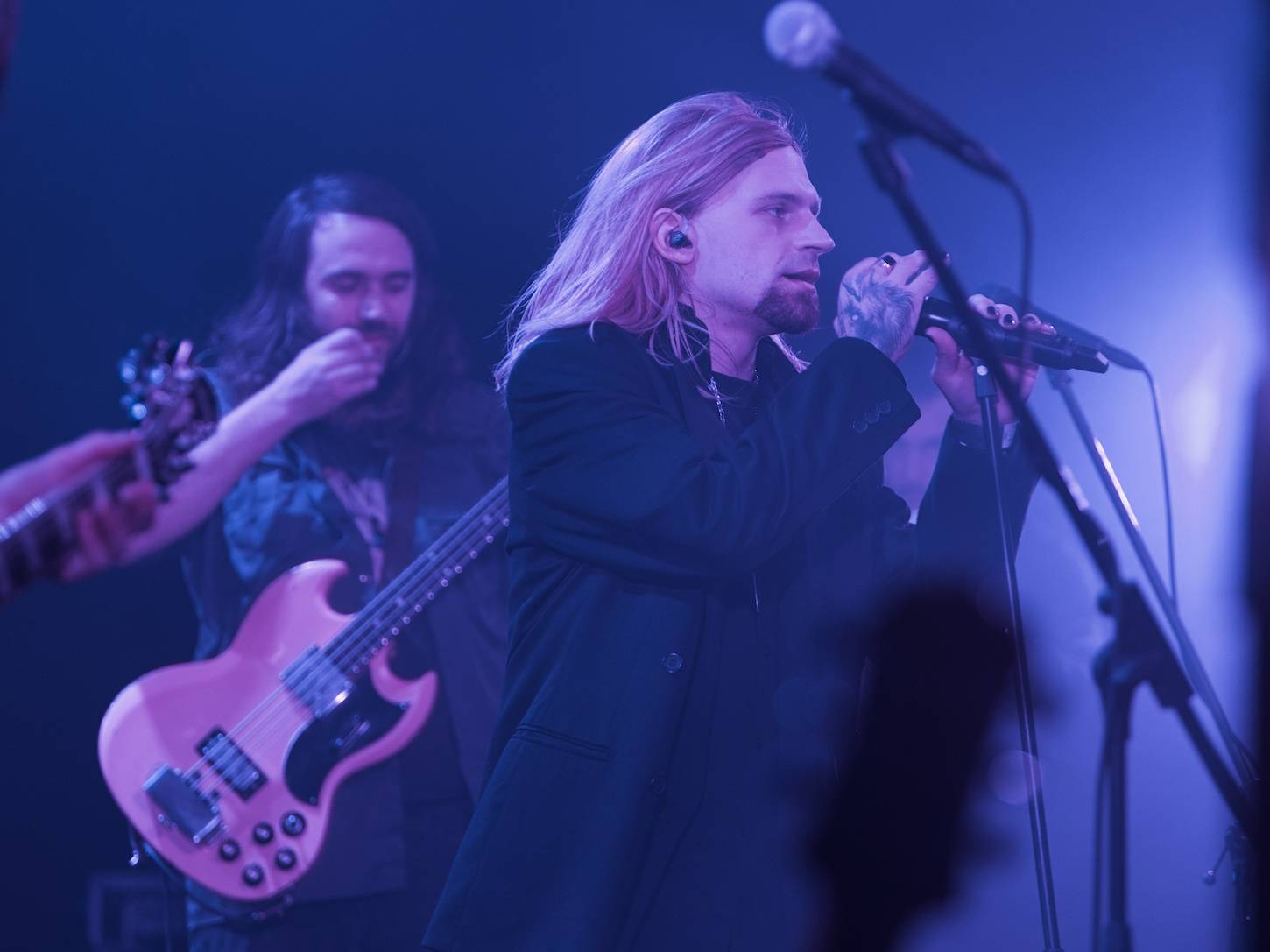 Redzed a Acid Row vzdali v MeetFactory hold Black Sabbath