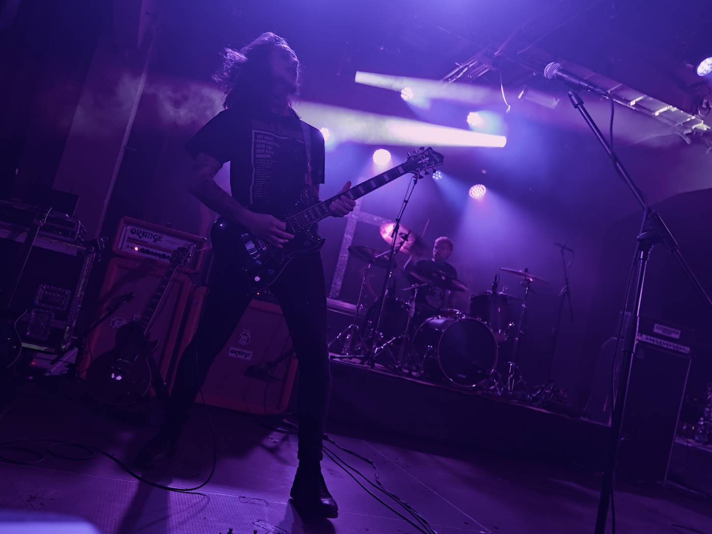 Redzed a Acid Row vzdali v MeetFactory hold Black Sabbath