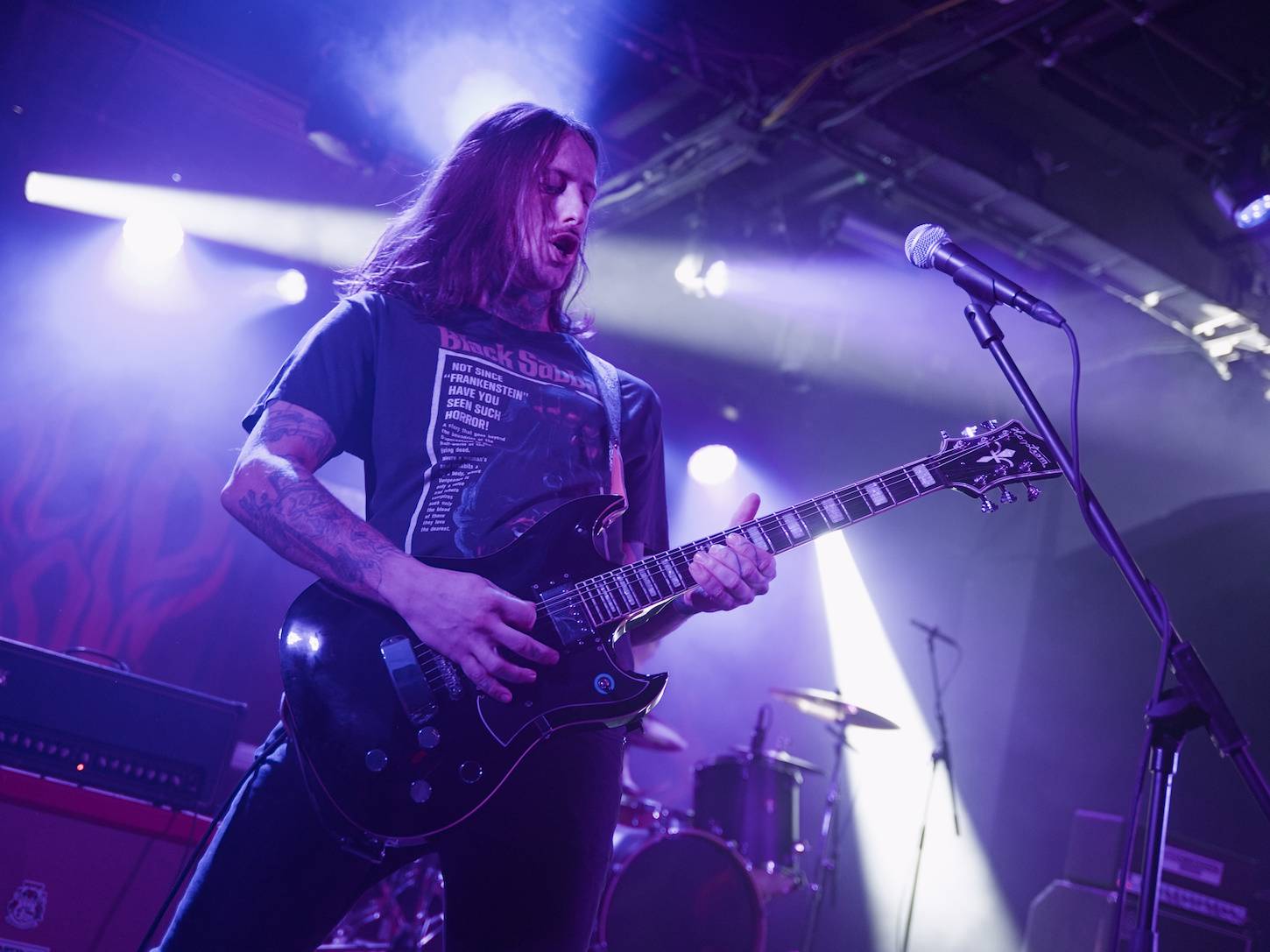 Redzed a Acid Row vzdali v MeetFactory hold Black Sabbath