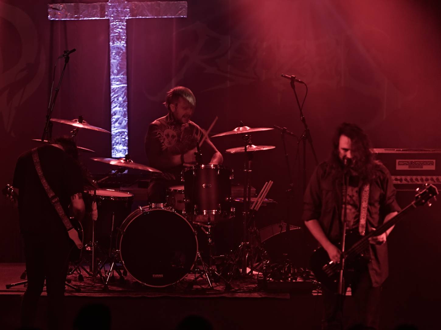 Redzed a Acid Row vzdali v MeetFactory hold Black Sabbath