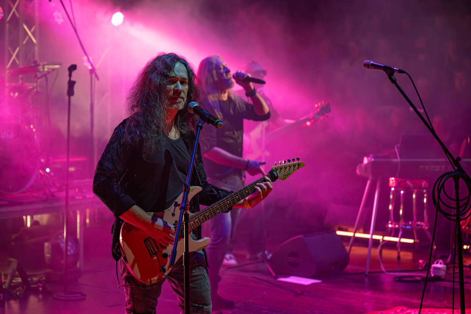 Kamil Střihavka oslavil v Rock Opeře šedesátiny, gratulovali mu Michal Pavlíček, Bára Basiková, Ota Balage i David Koller