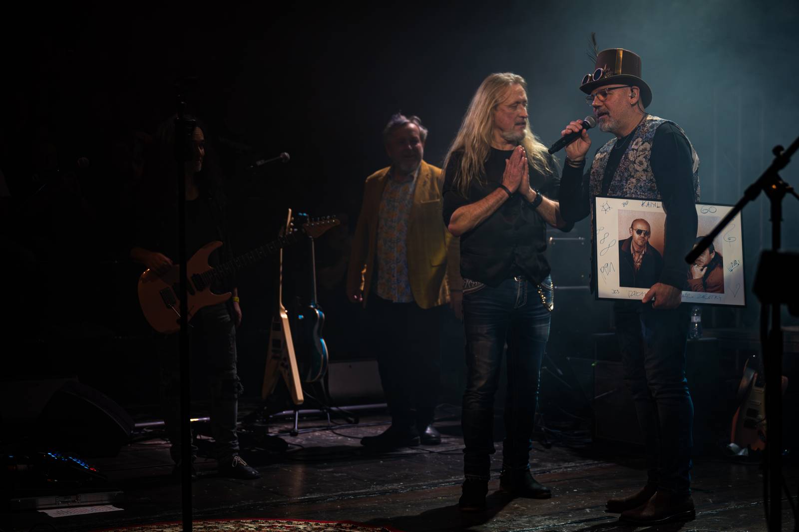 Kamil Střihavka oslavil v Rock Opeře šedesátiny, gratulovali mu Michal Pavlíček, Bára Basiková, Ota Balage i David Koller