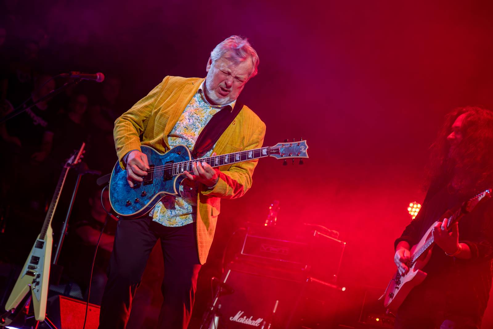 Kamil Střihavka oslavil v Rock Opeře šedesátiny, gratulovali mu Michal Pavlíček, Bára Basiková, Ota Balage i David Koller